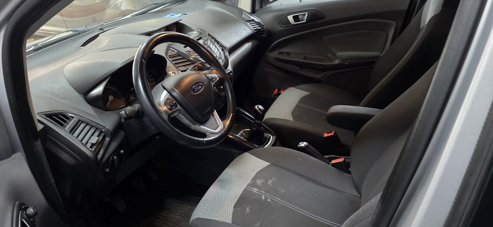 Ford Eco Sport 1.0i Essence 2015