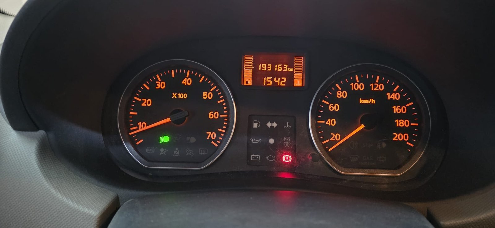 Dacia Logan 1.5dci 2011, 193000KM Climatisation